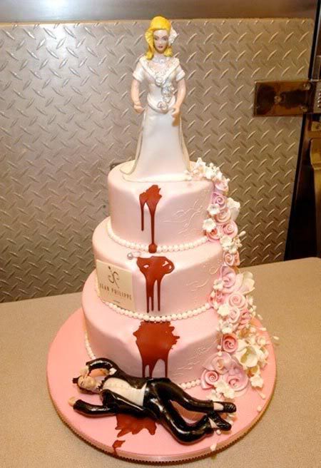 strange-wedding-cakes-1-1